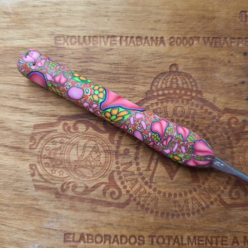 Floral Heart Love Handle Crochet Hook-Bates F - Image 3