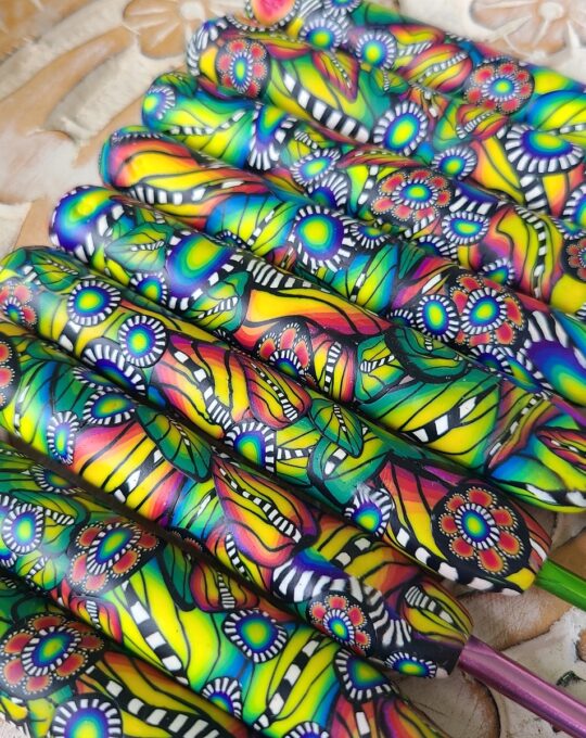 Hue-Mongous-Love Handle Crochet Hook