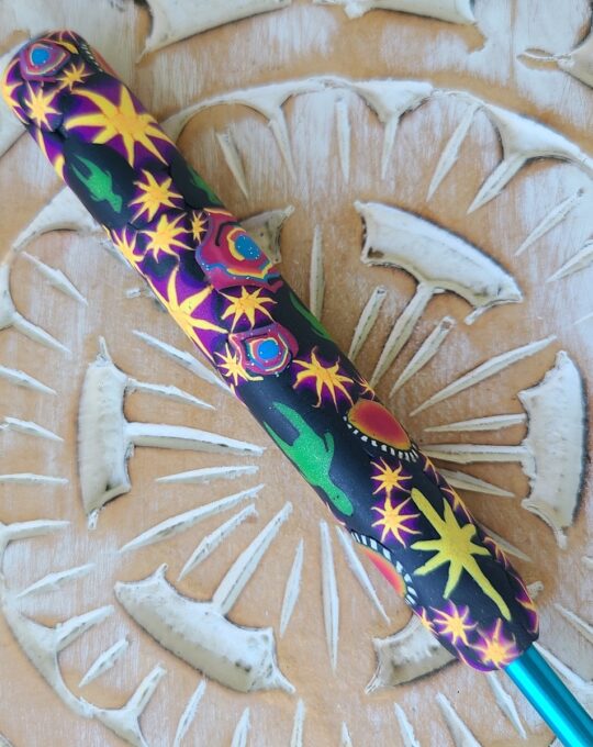 Boye 5mm-Peoploids-Love Handle Crochet Hook